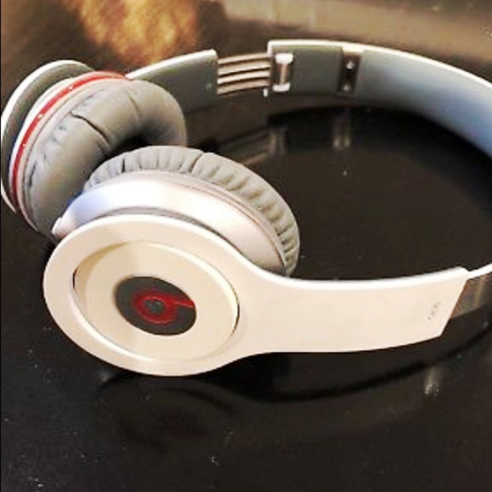 Beats by Dr Dre Solo Headphones